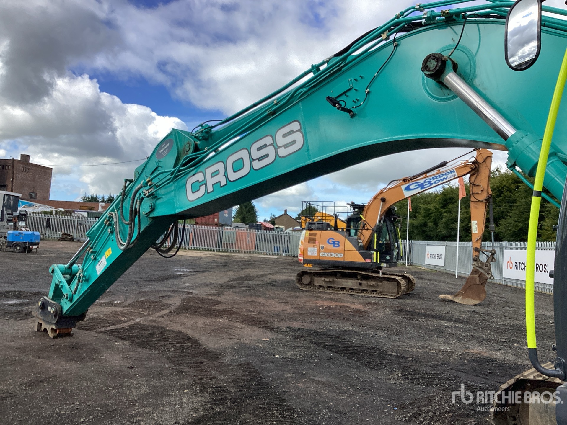 2023 Kobelco SK260LC-11E