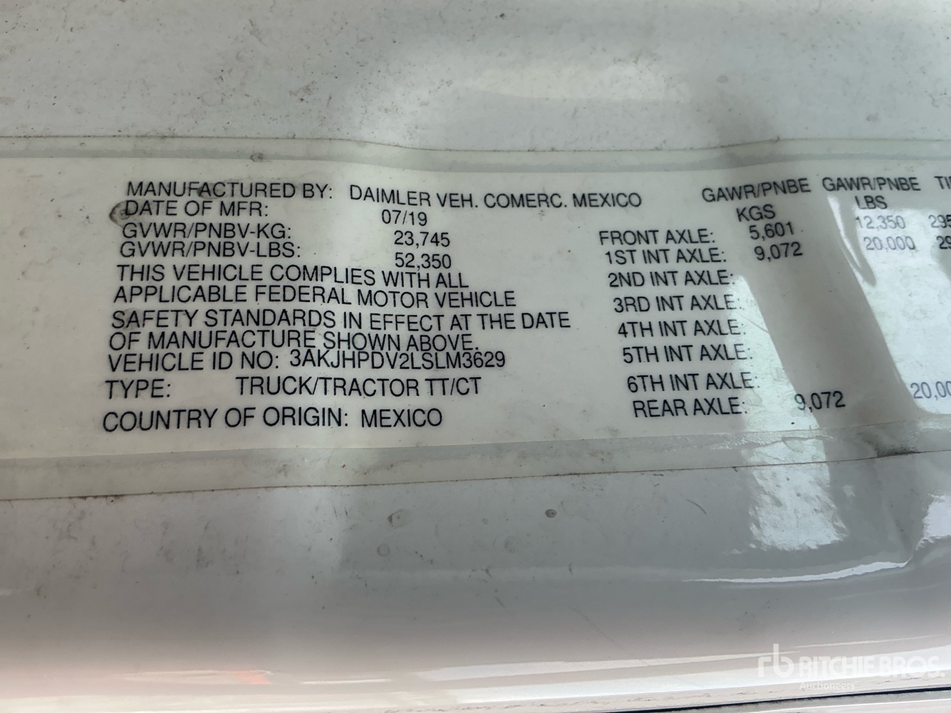 2020 Freightliner CASCADIA 116