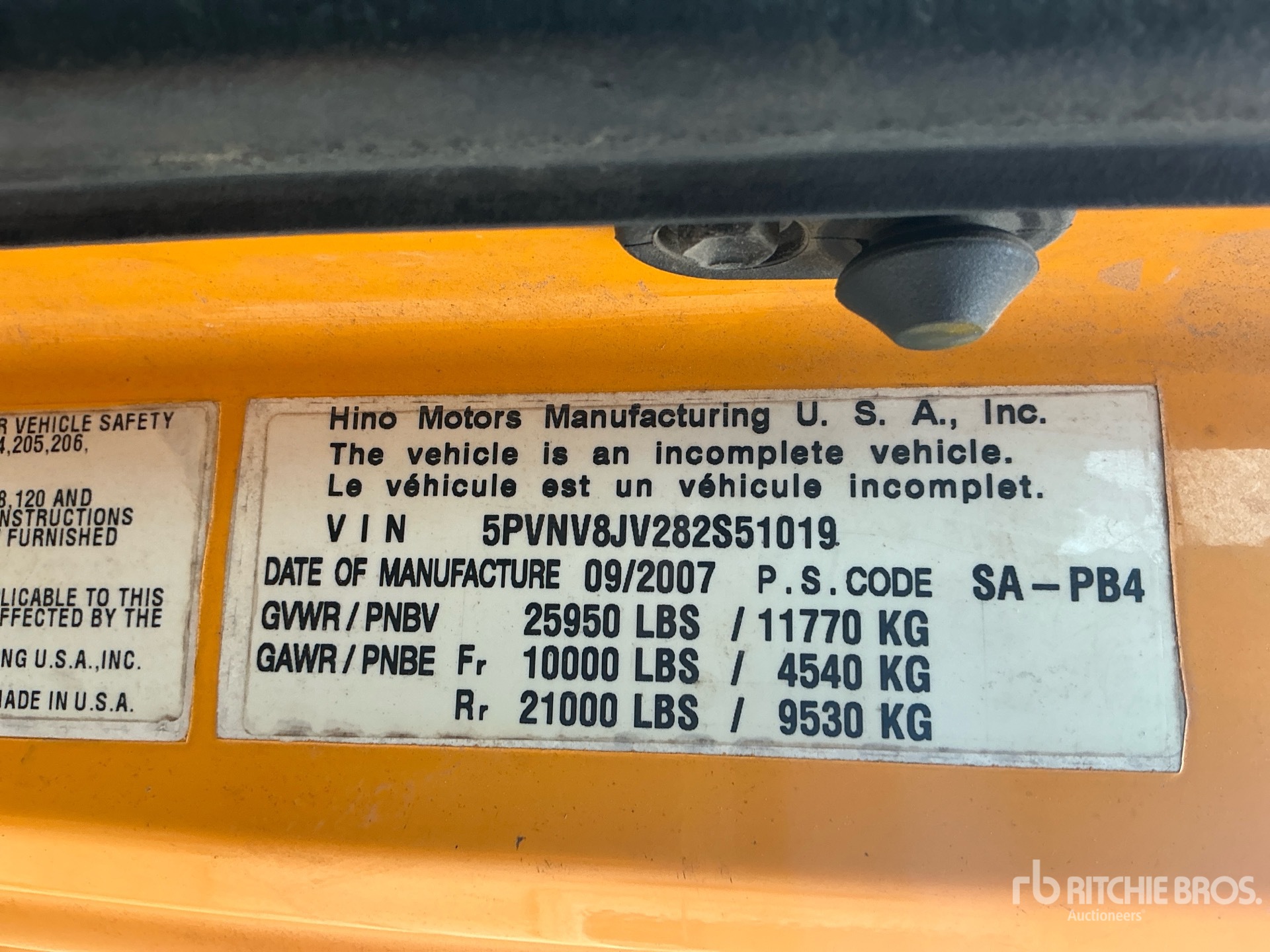 2008 Hino 338