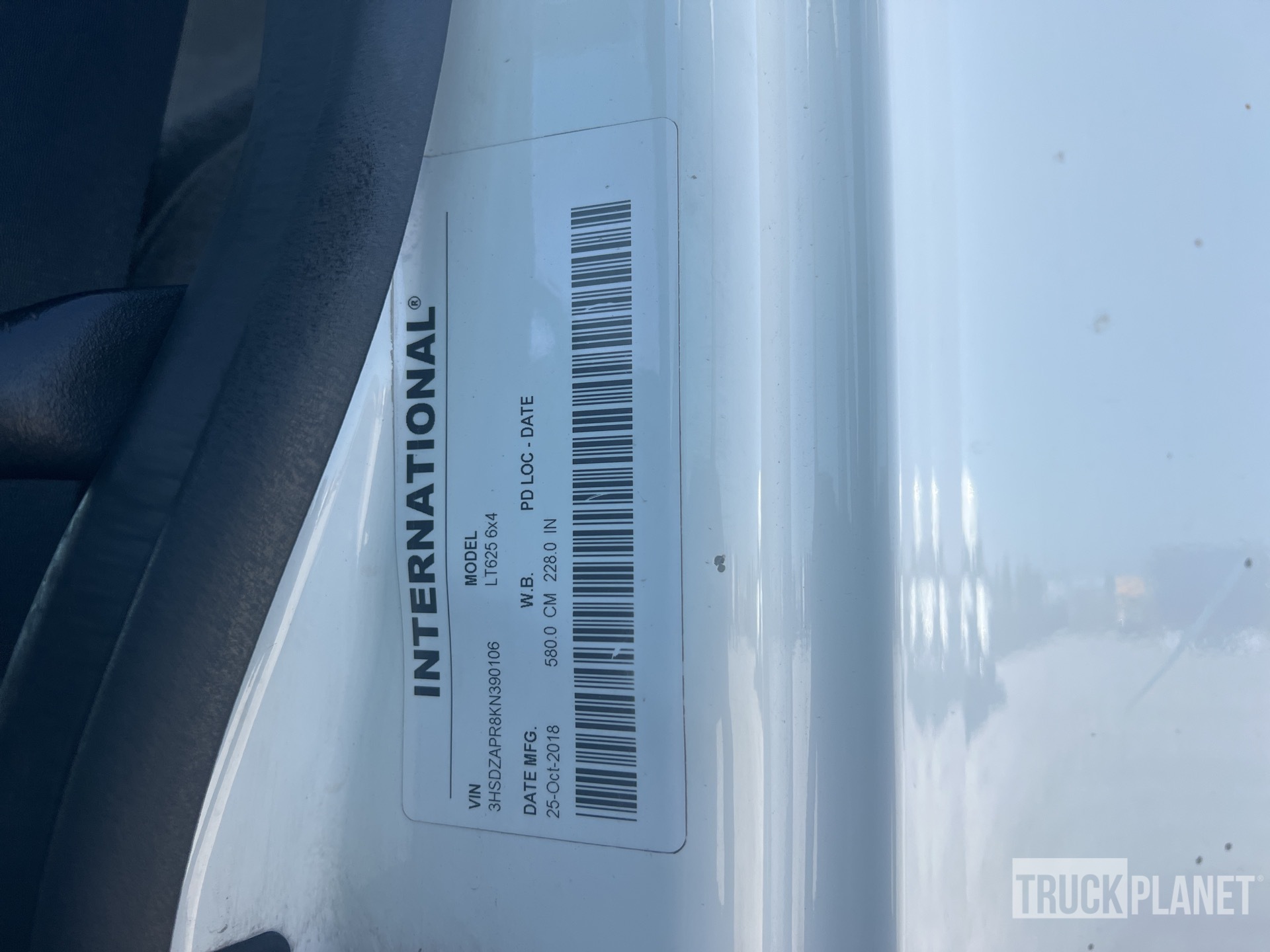 2019 International LT625