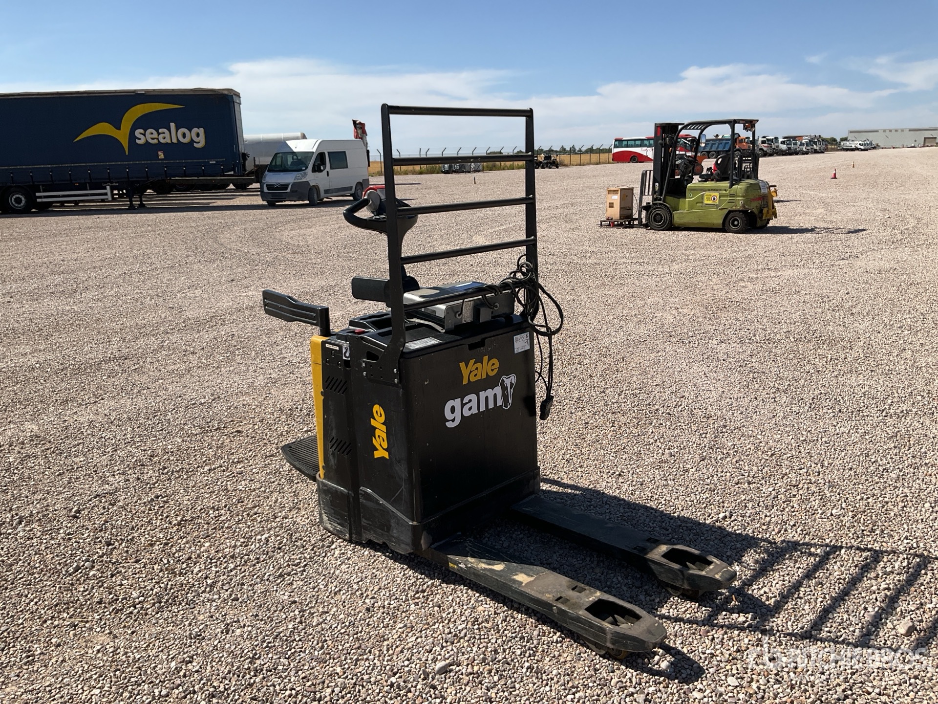 2018 Yale MP20X FBW