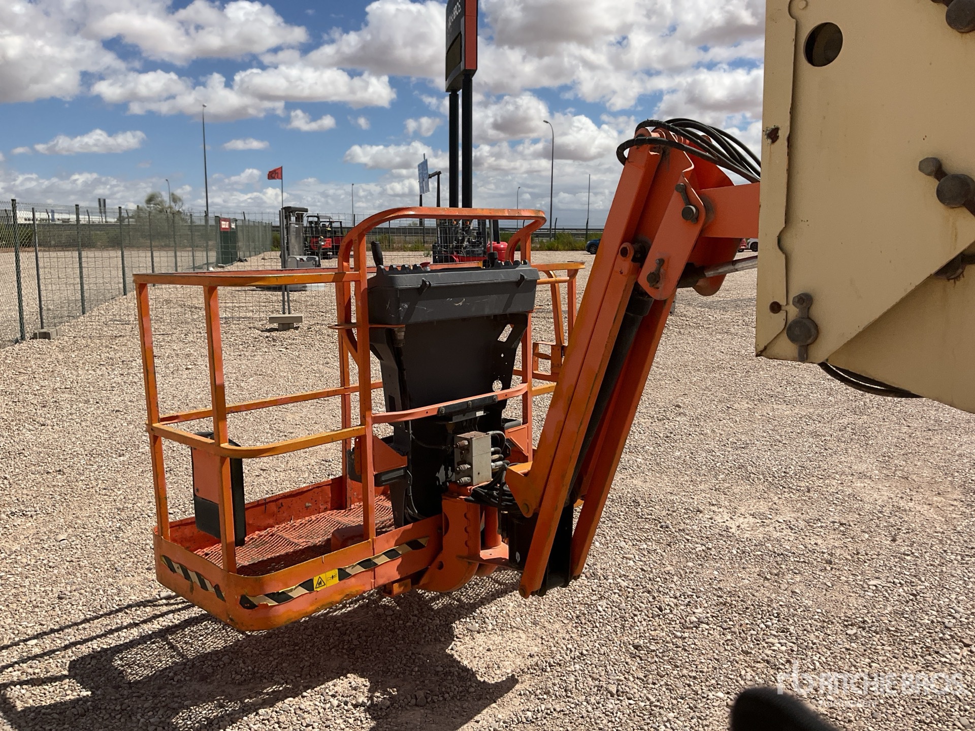 2003 JLG 450AJ