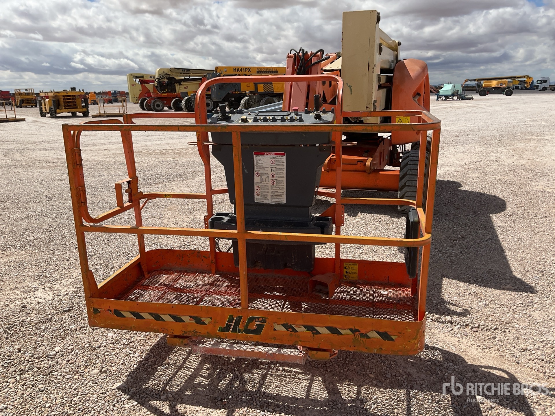 2003 JLG 450AJ