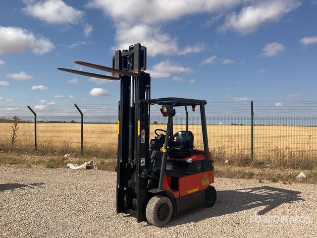 2007 Toyota 7FBMF16 Electric Forklift