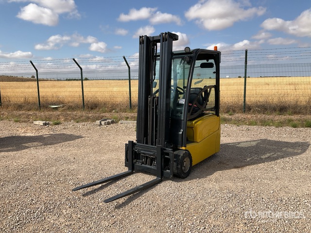 2010 Yale ERP20VT MWB Electric Forklift