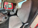 4 Transmision with Seats/armrests