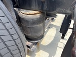4 Underbody - Truck with Suspension Air Bags