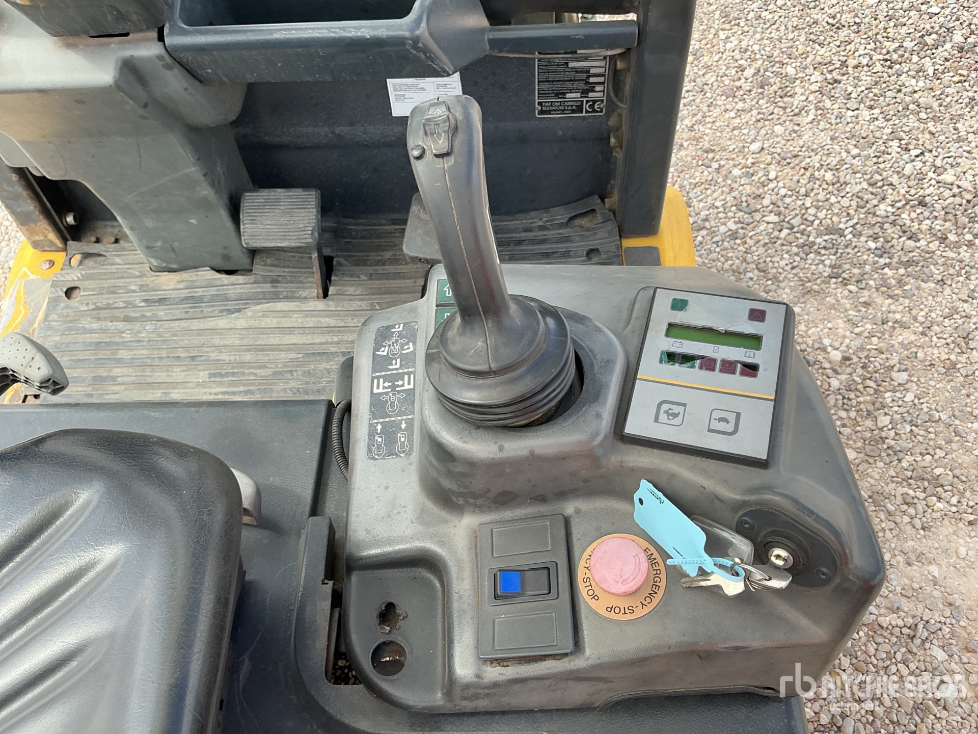 2006 Yale XE 15 3