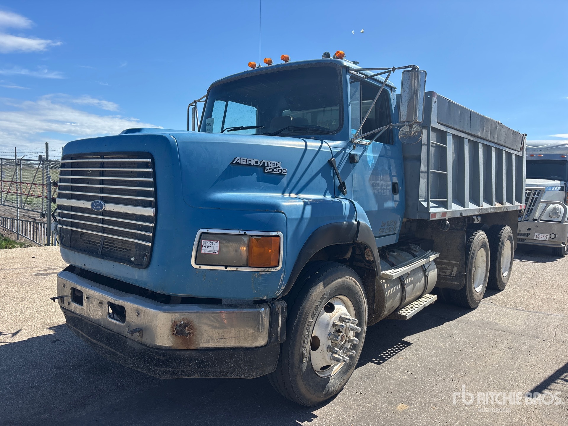 1995 Ford AEROMAX L9000