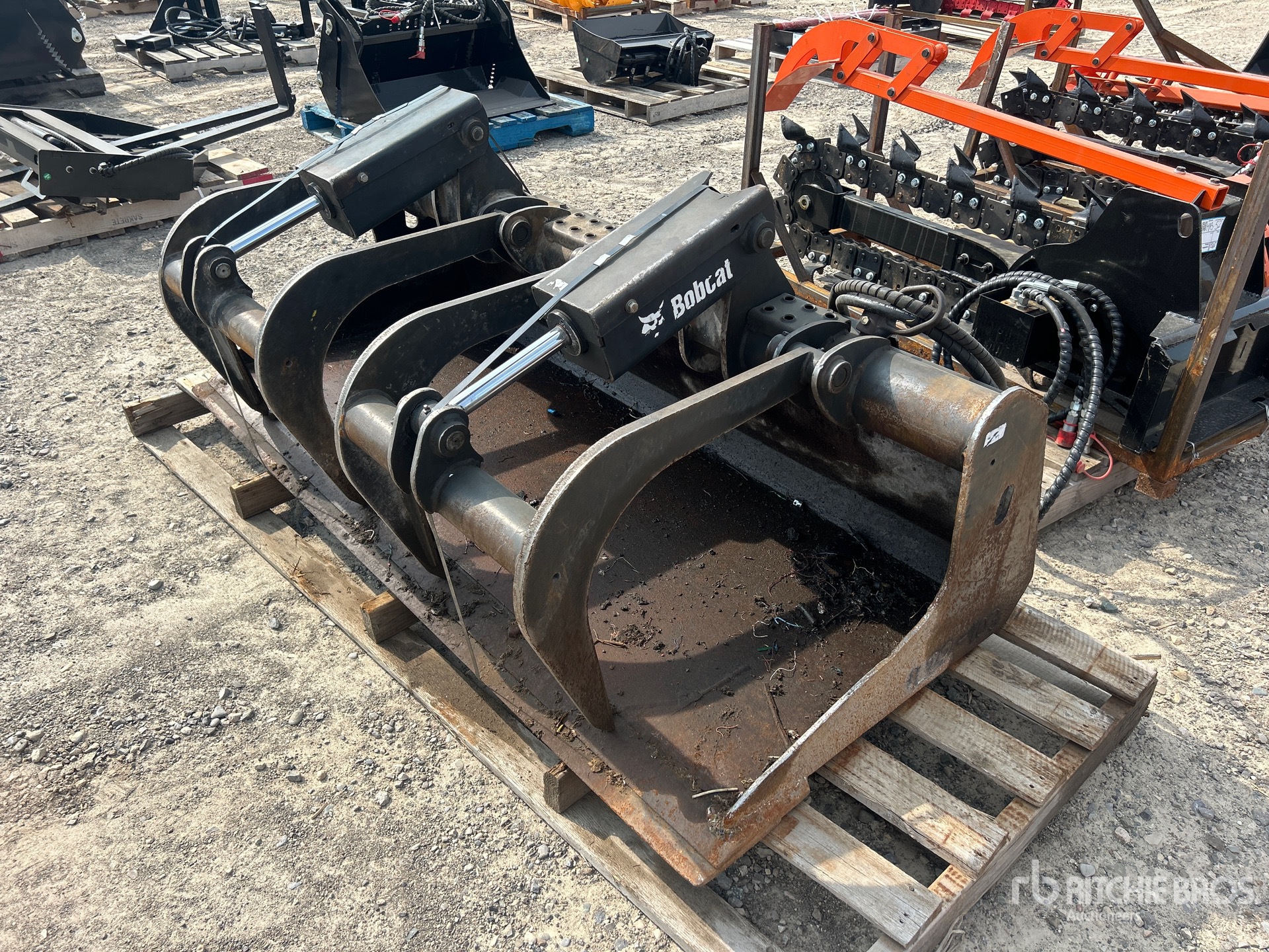 2018 Bobcat GRPL74
