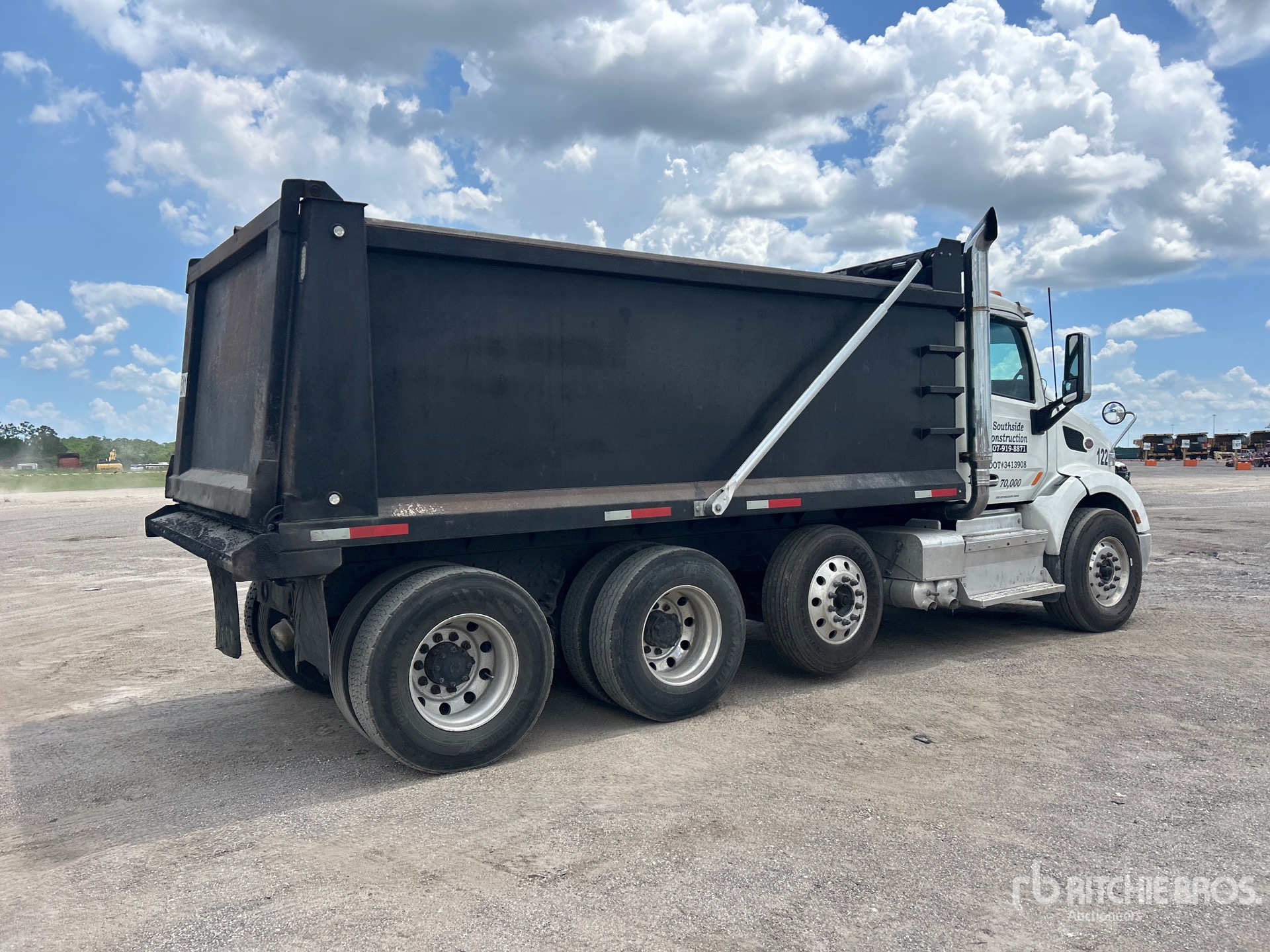 2015 Peterbilt 579