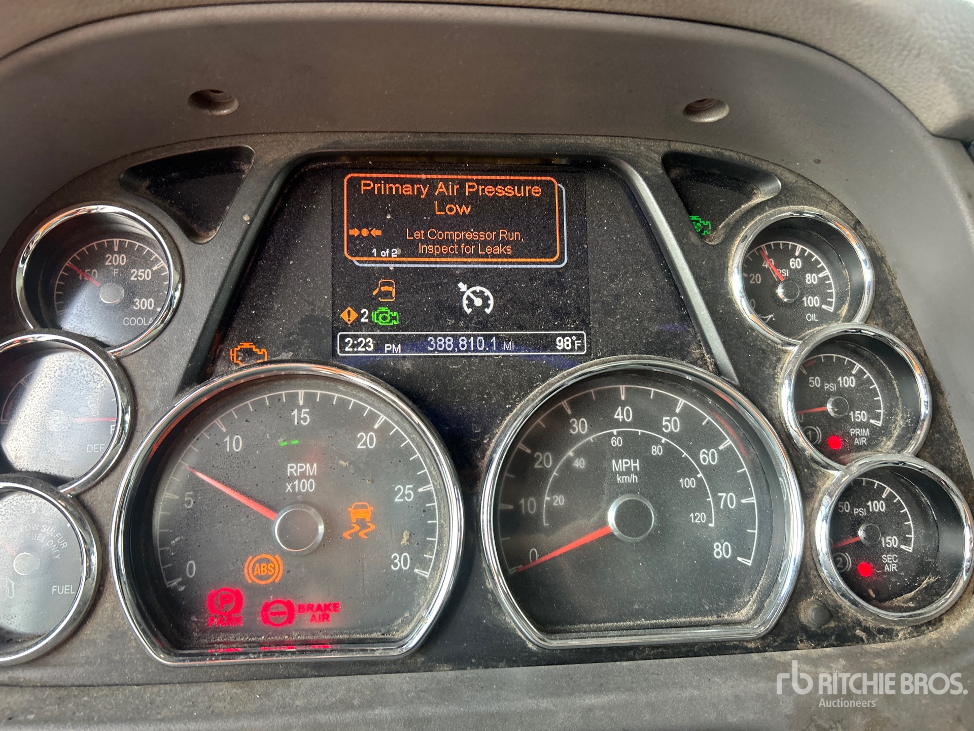 2015 Peterbilt 579