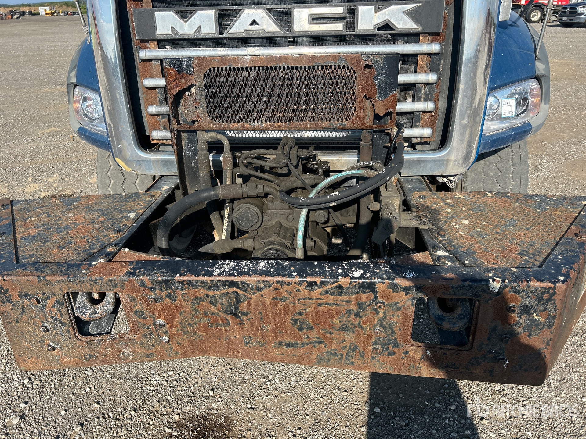 2007 Mack CT713