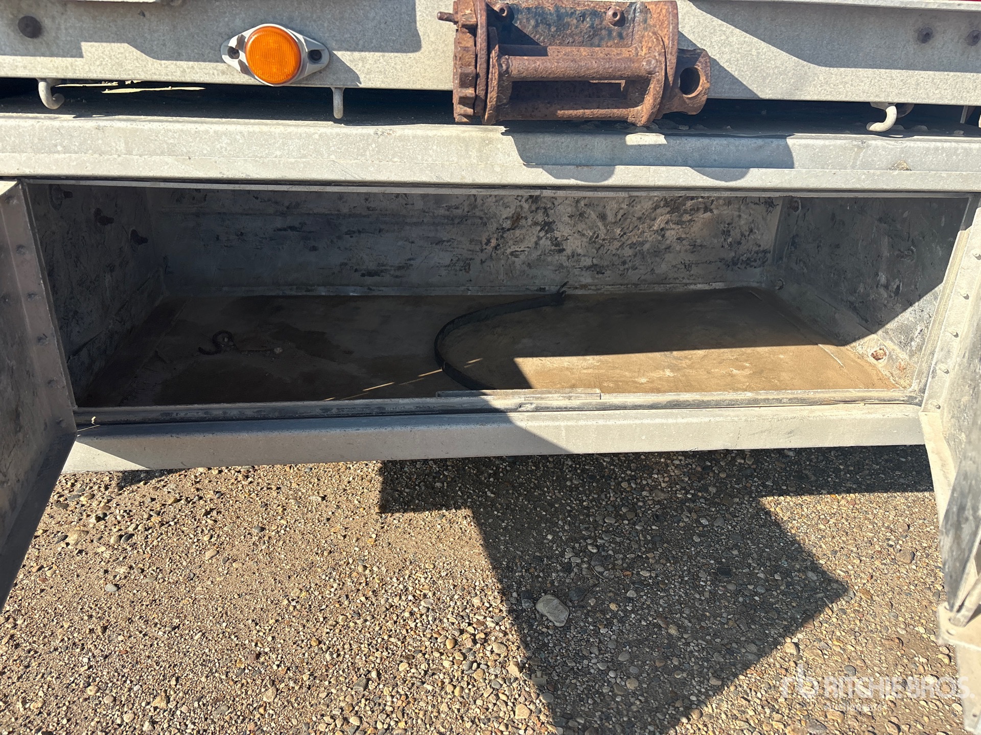 2014 Load King 53 ft Tri/A
