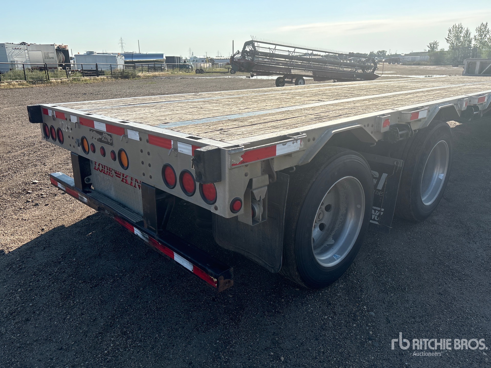 2012 Load King 48 ft T/A