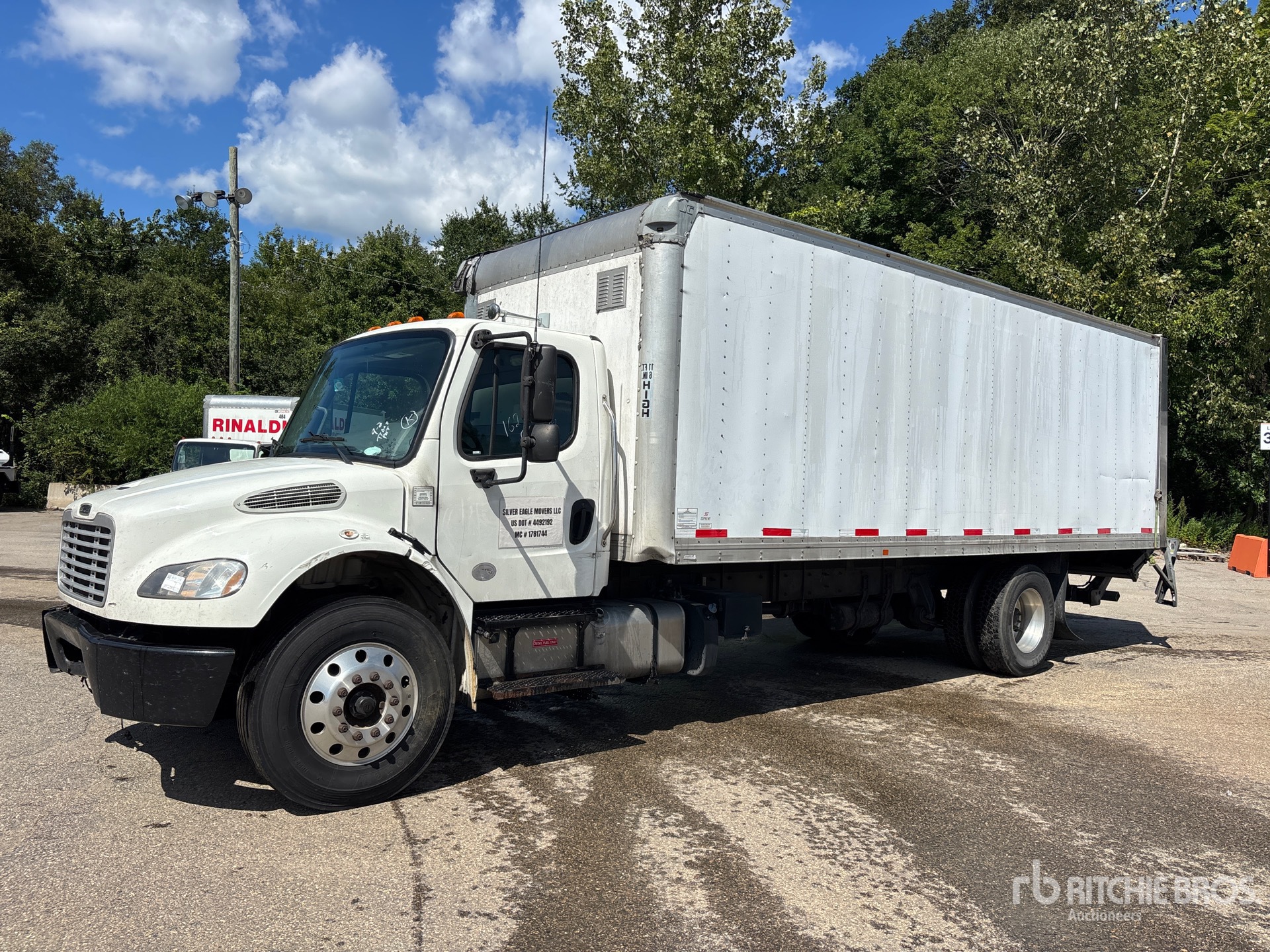2018 Freightliner M2 106