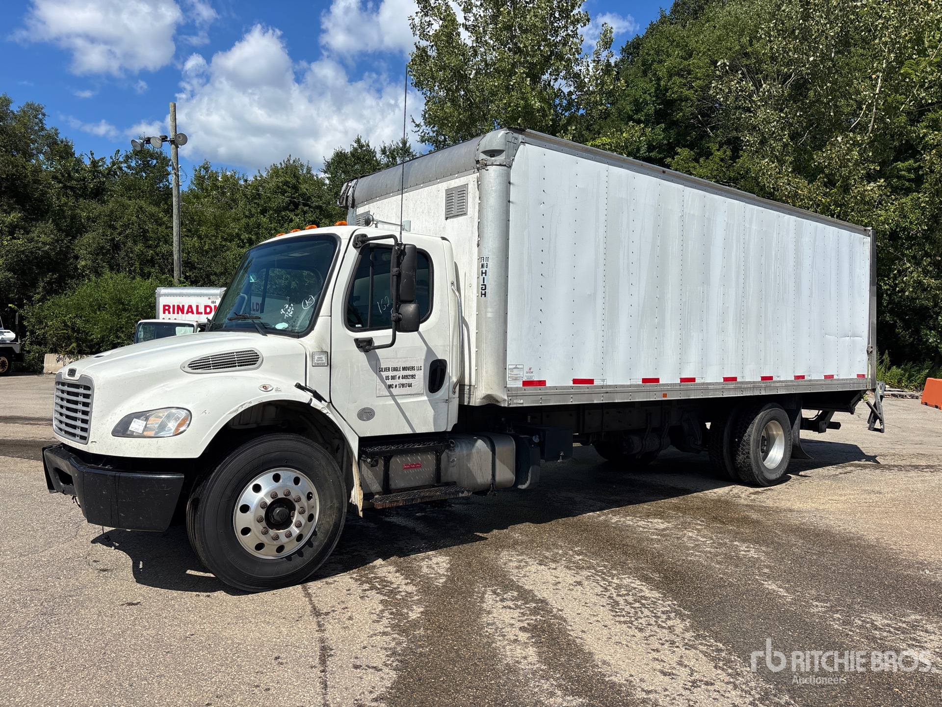 Photo of 2018 Freightliner M2 106
