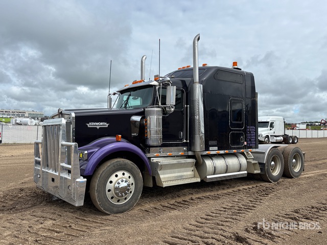 2006 Kenworth W900 6x4 T/a Sleeper Truck Tractor