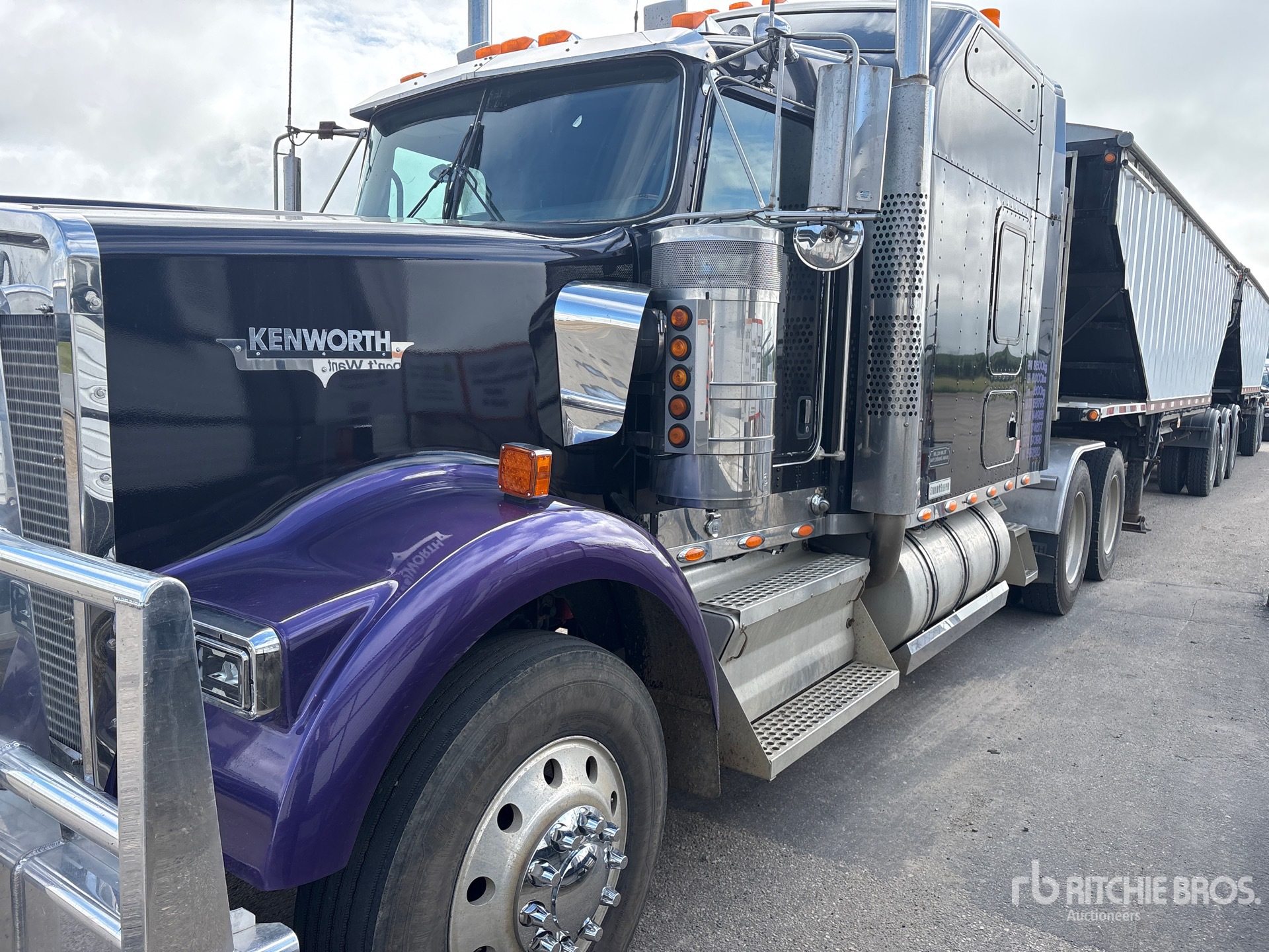 2006 Kenworth W900