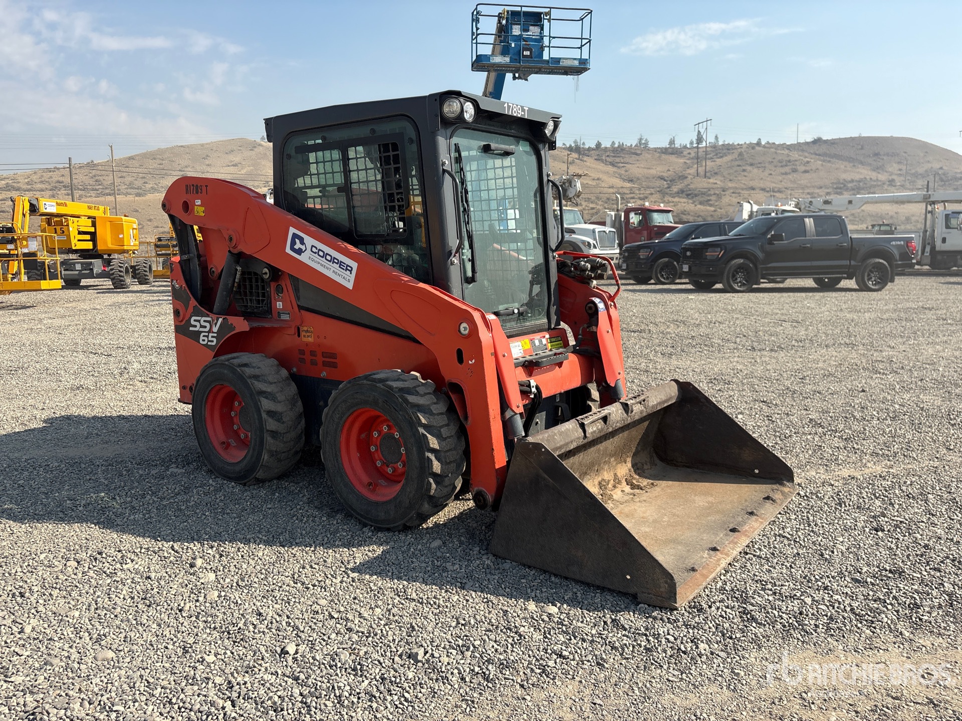 2022 Kubota SSV65