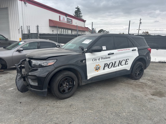 2023 (unverified) Ford Police Interceptor Explorer AWD Hybrid SUV (Inoperable) 2023 (unverified) Ford Police Interceptor Explorer AWD Hybrid SUV (Inoperable)