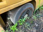 Telaio with Right Rear Tire