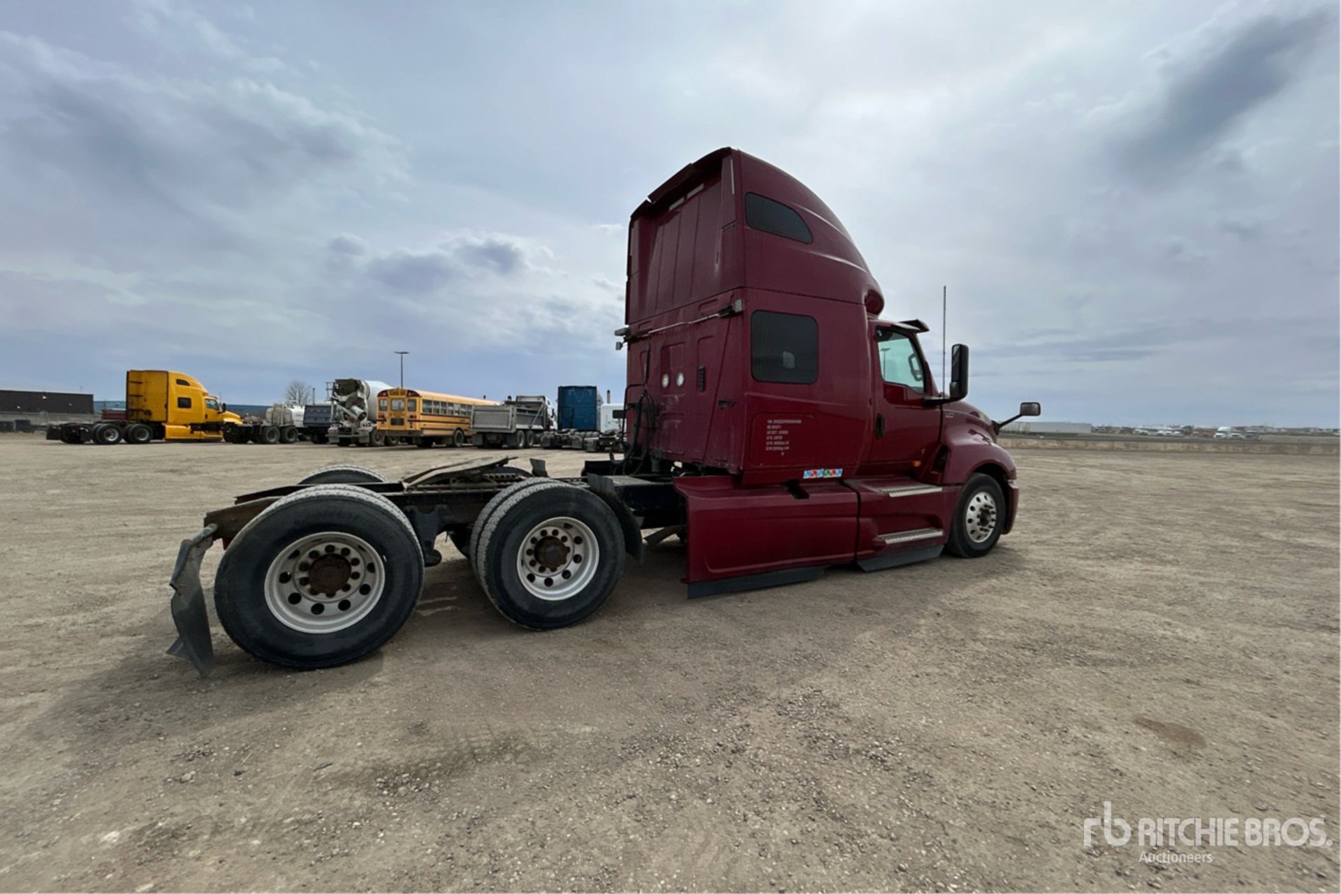 2019 International LT625