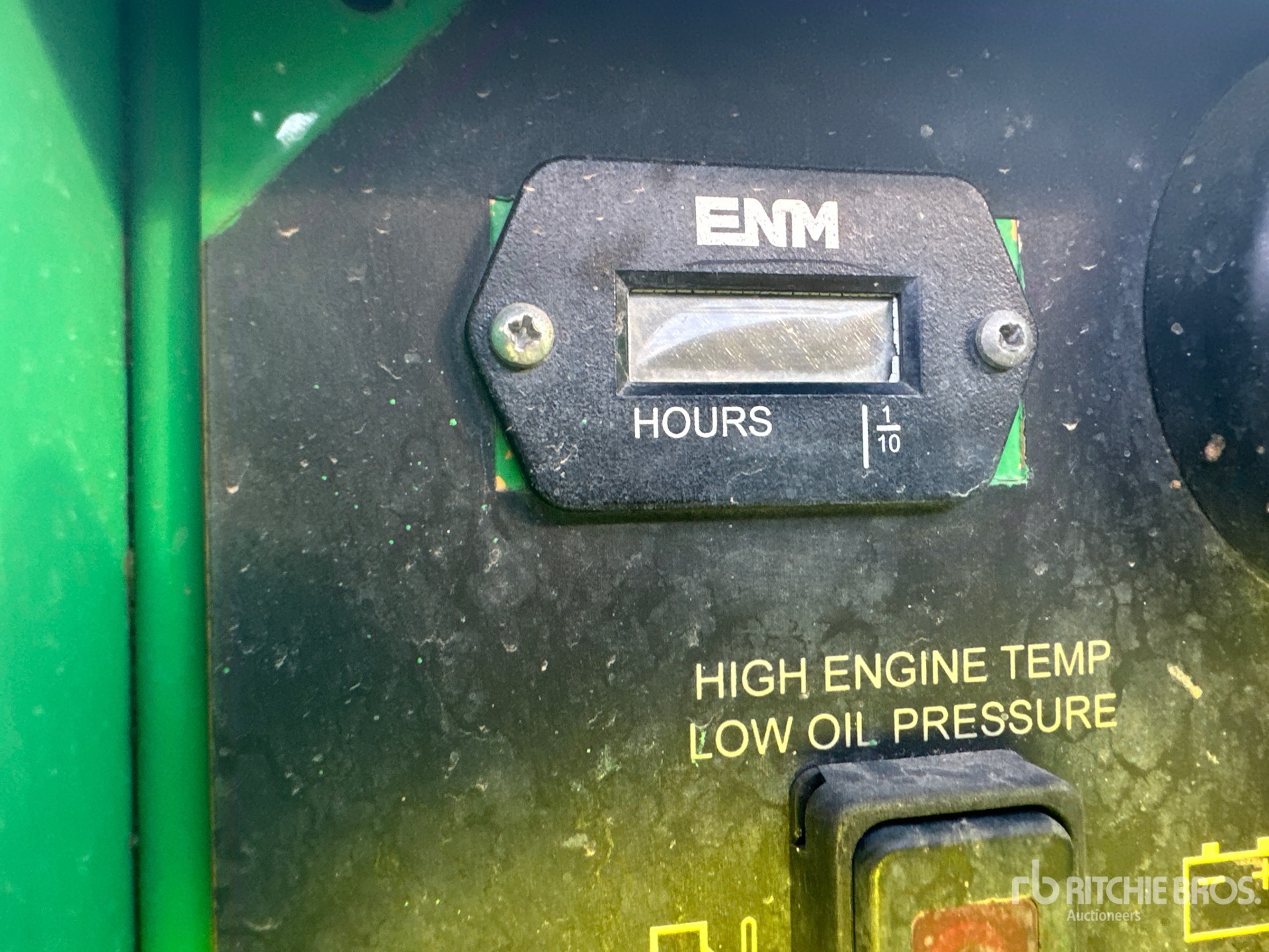 General Appearance with Hour Meter / Odometer