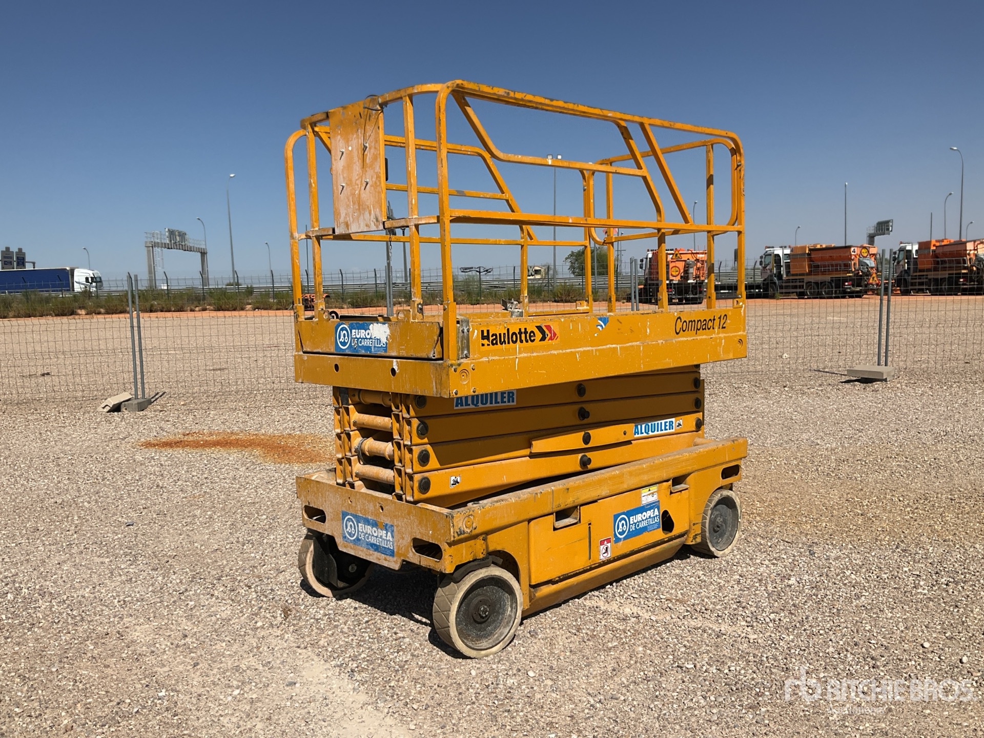2007 Haulotte COMPACT 12