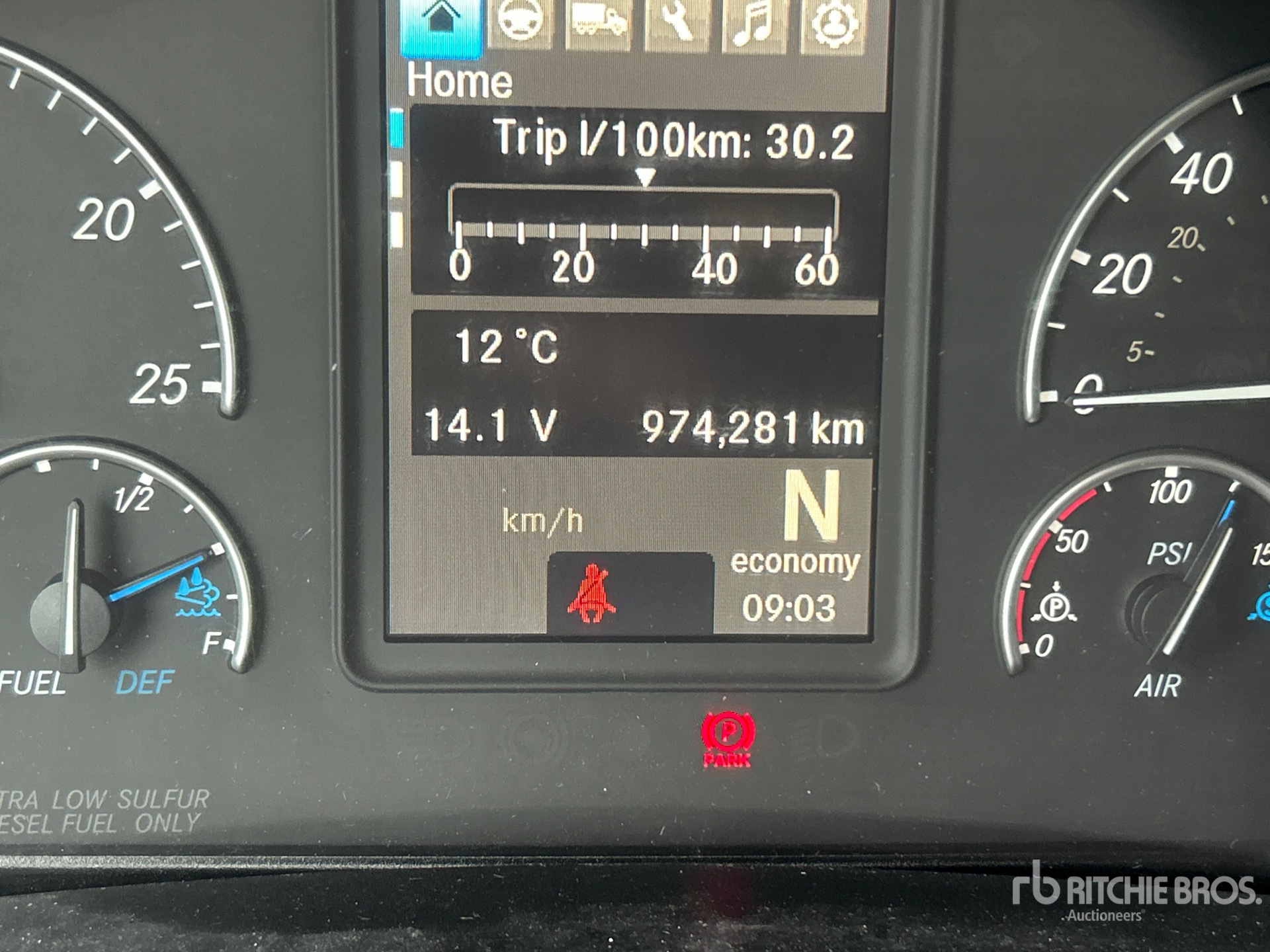 2019 Freightliner CASCADIA 126