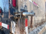 Configuration with Tailgate Latch
