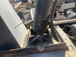 Underbody with Cylinder Pins and Bushings