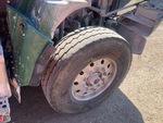 Underbody with Right Steer Tire