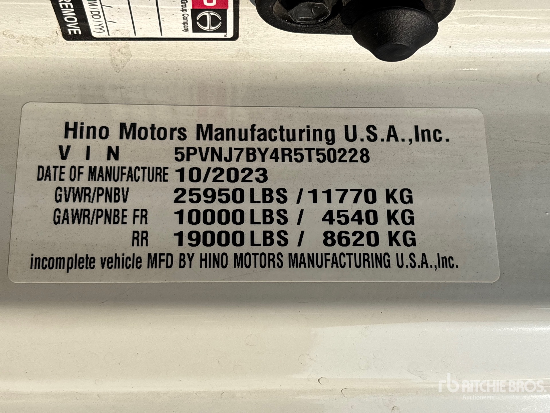 2024 Hino L6