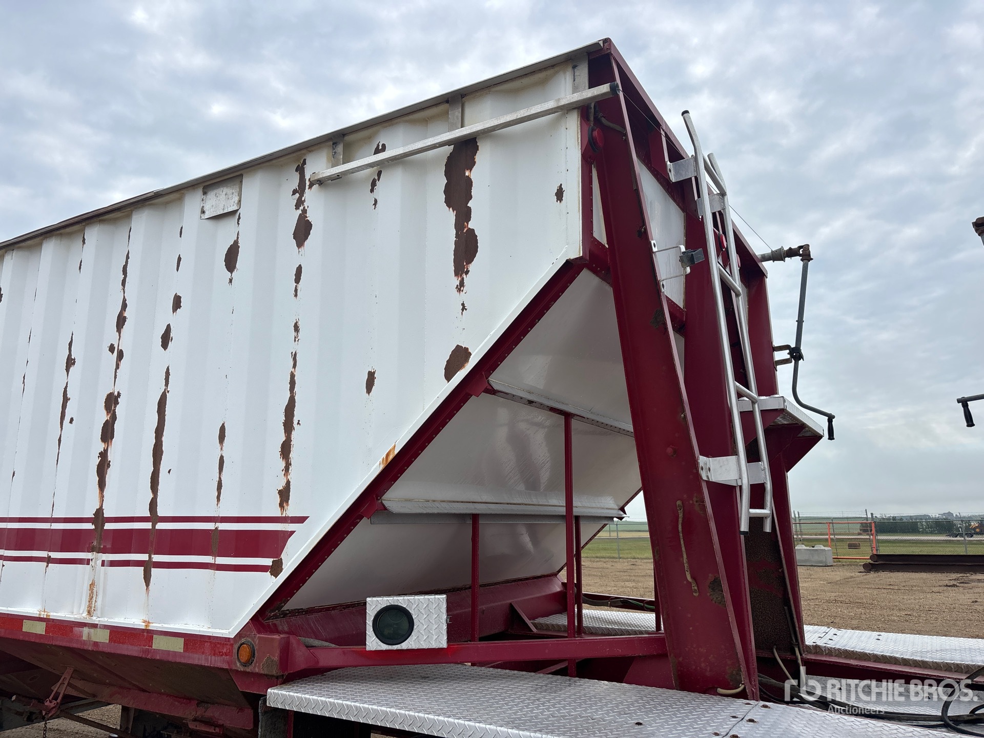 1998 Doepker 27 FT SUPER B-TRAIN LEAD