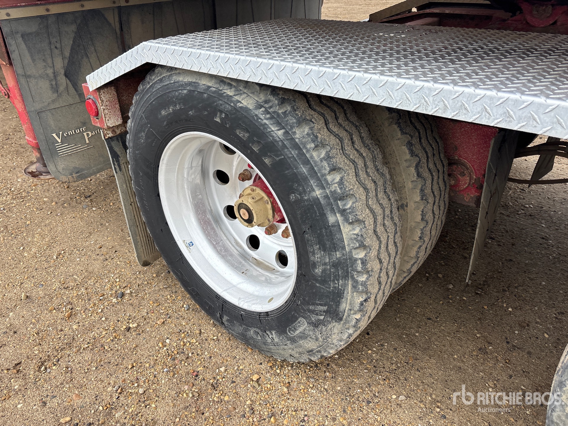 1998 Doepker 27 FT SUPER B-TRAIN LEAD