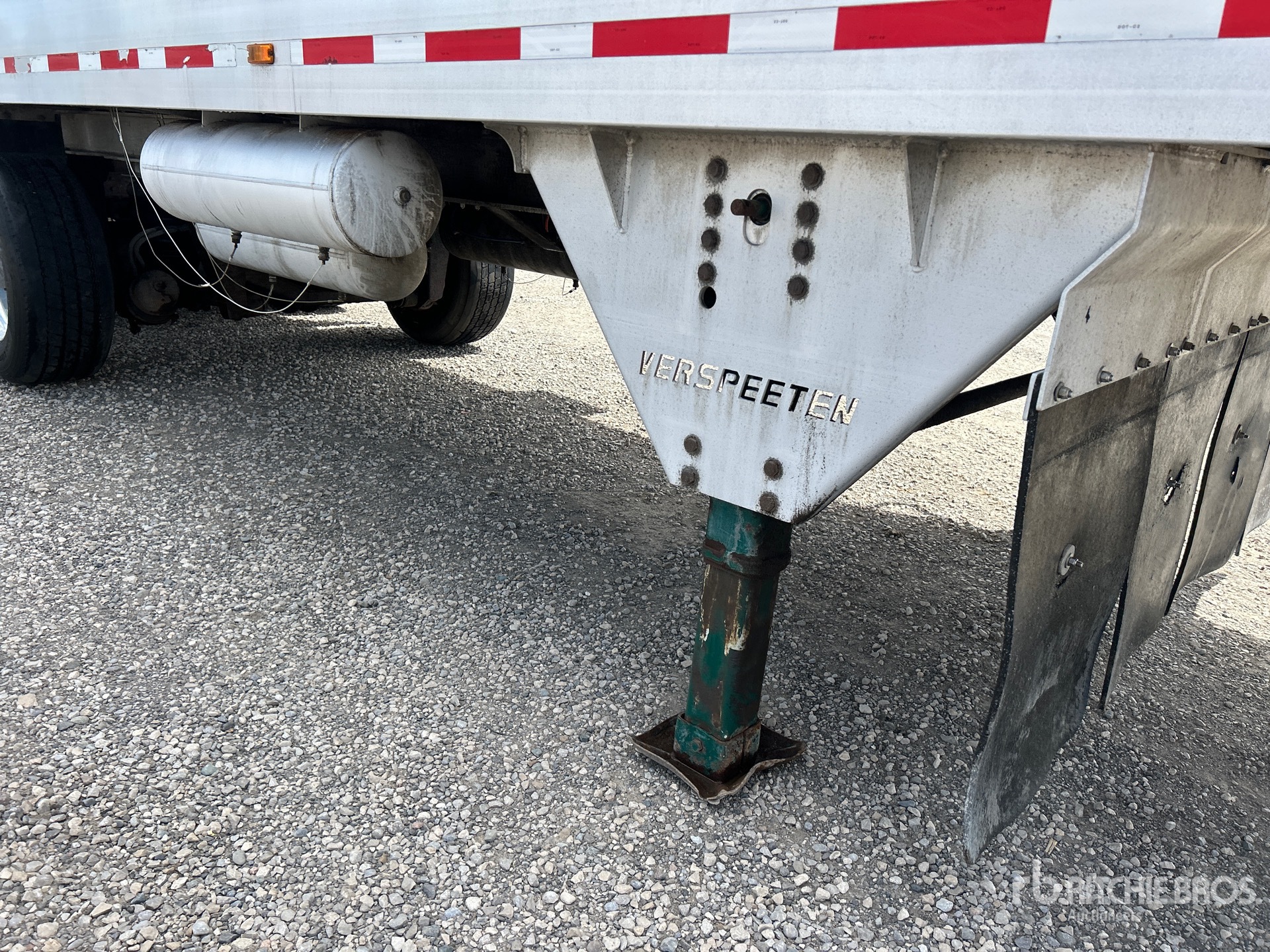 2011 Titan 5/Axle