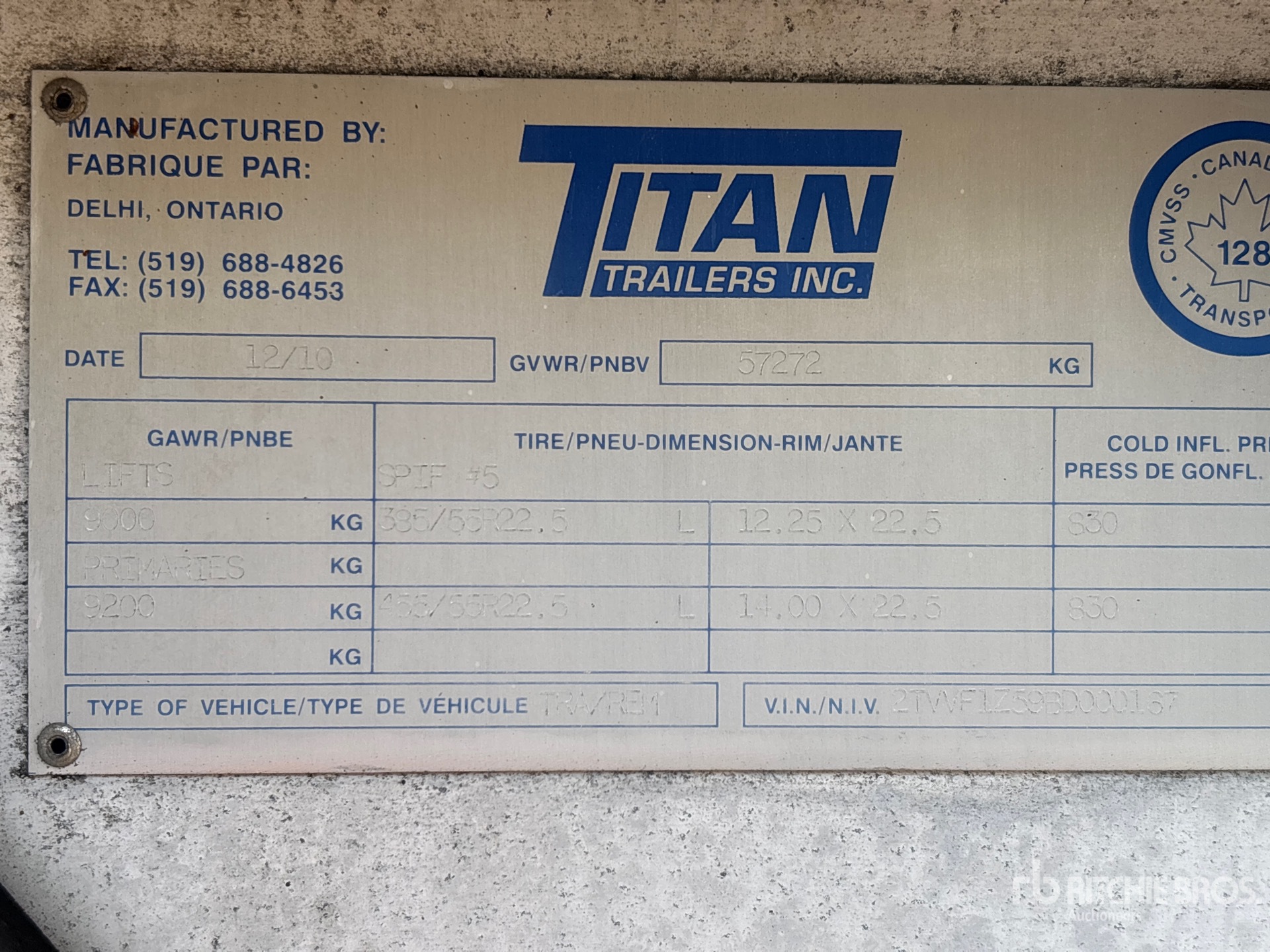 2011 Titan 5/ Axle
