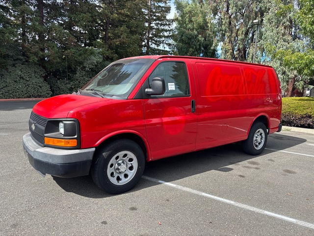 2011 Chevrolet Express 1500 4x2 Passenger Van