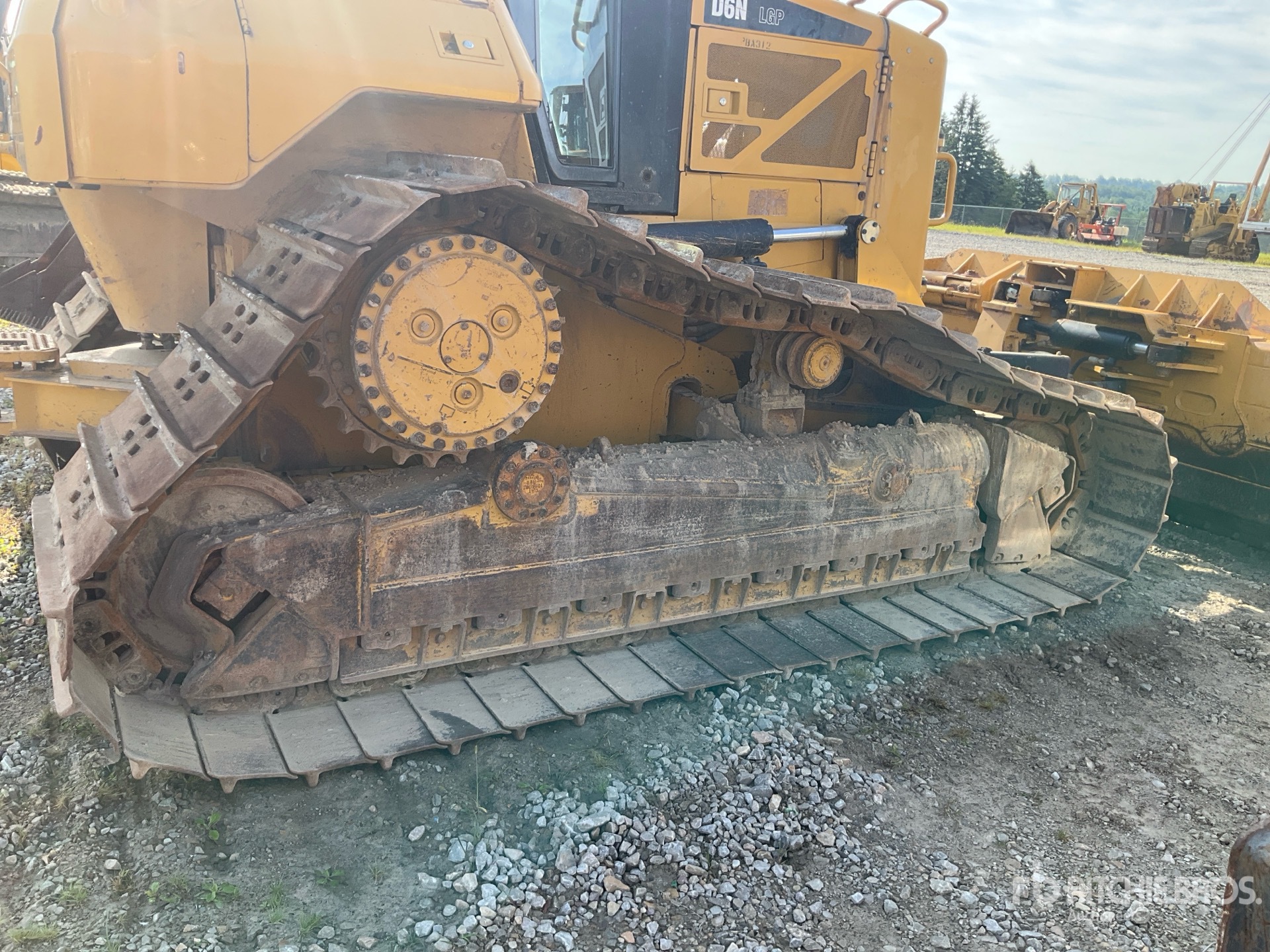 2012 Caterpillar D6N LGP