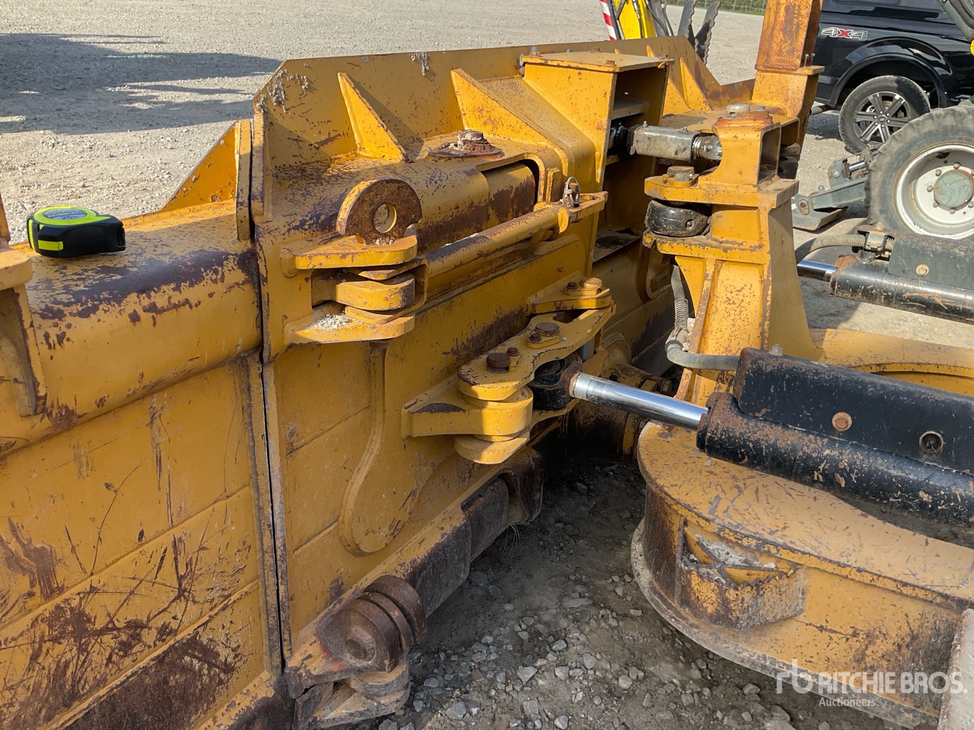 2012 Caterpillar D6N LGP