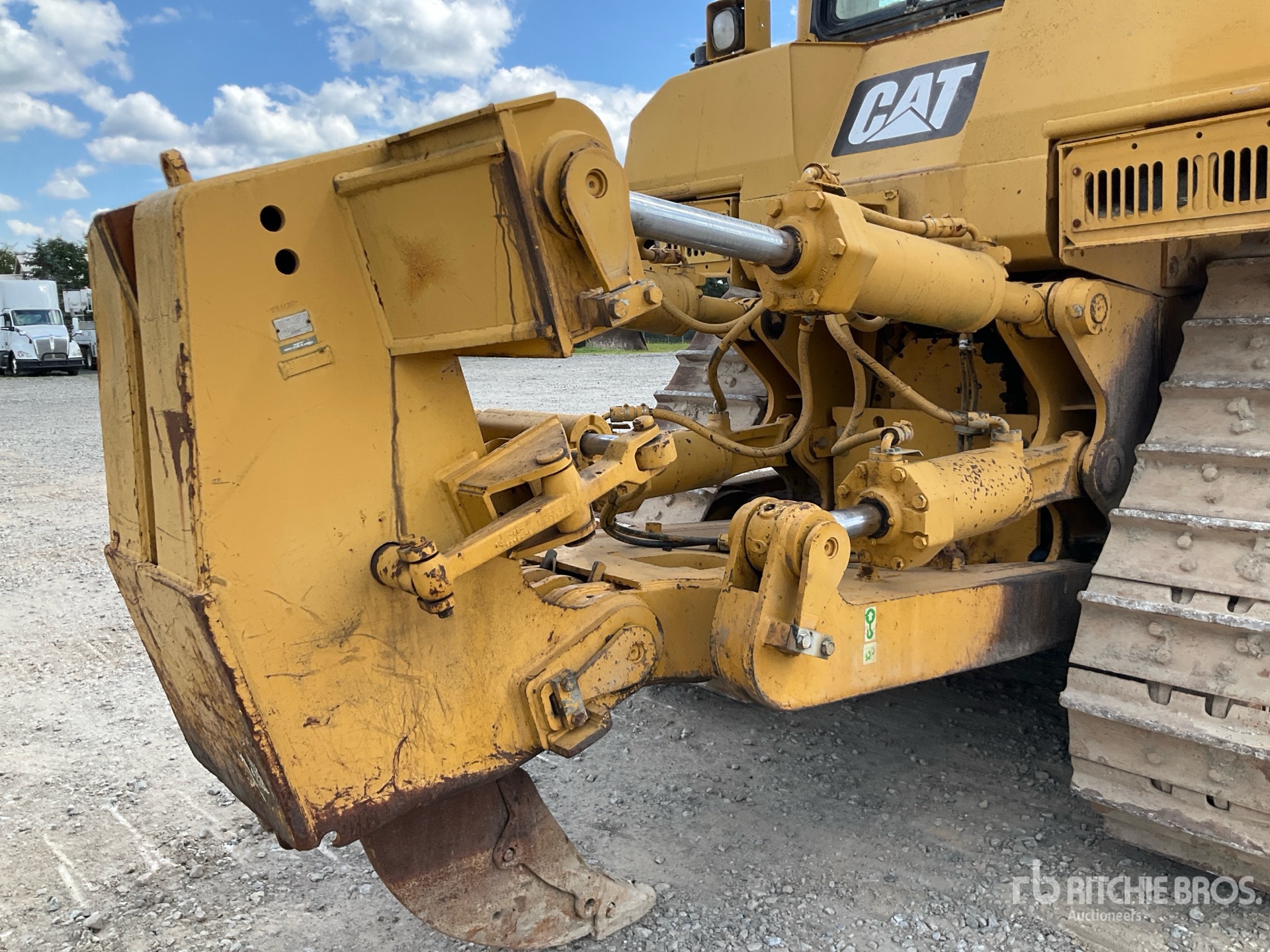 2000 Caterpillar D8R