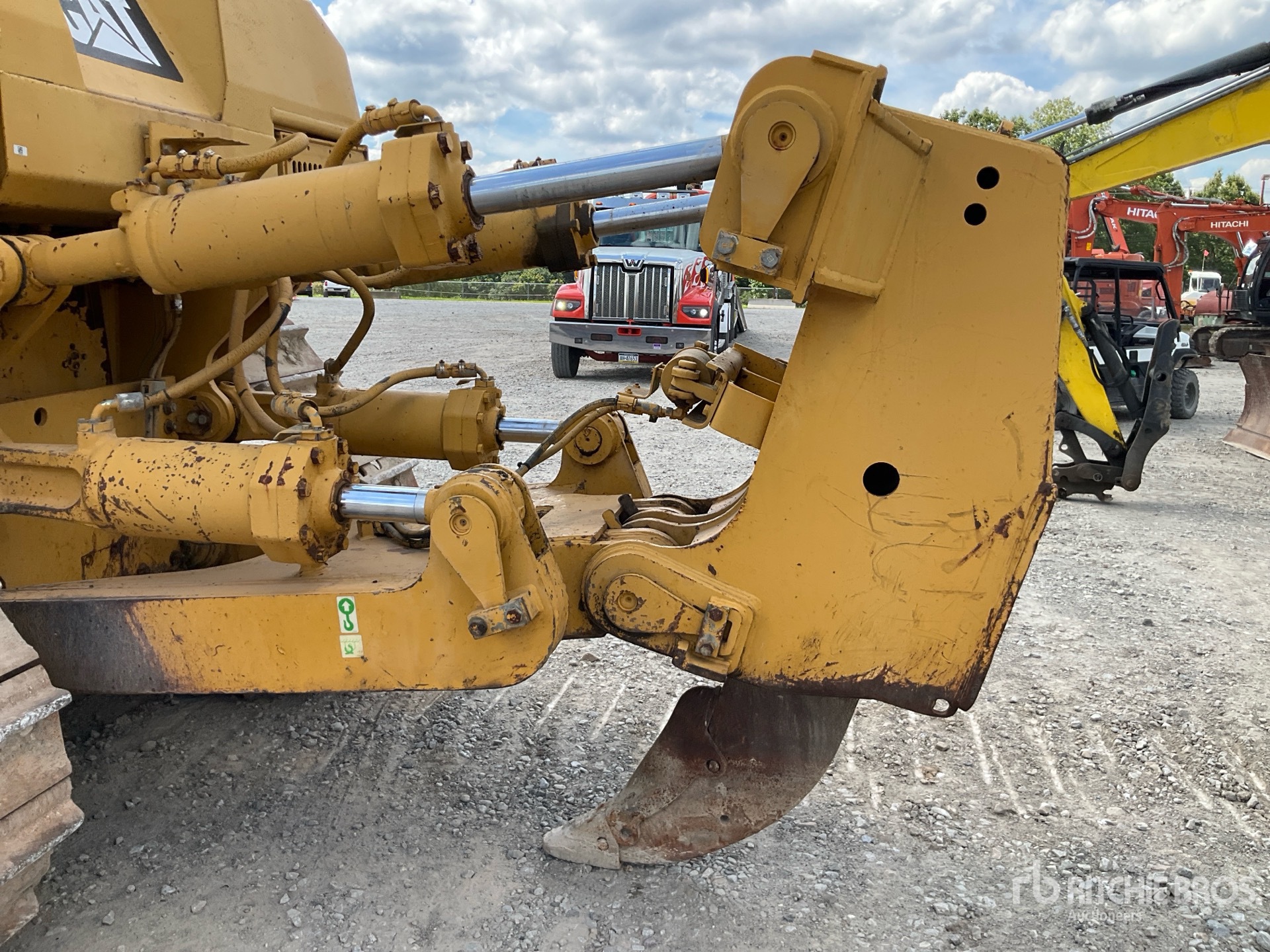 2000 Caterpillar D8R