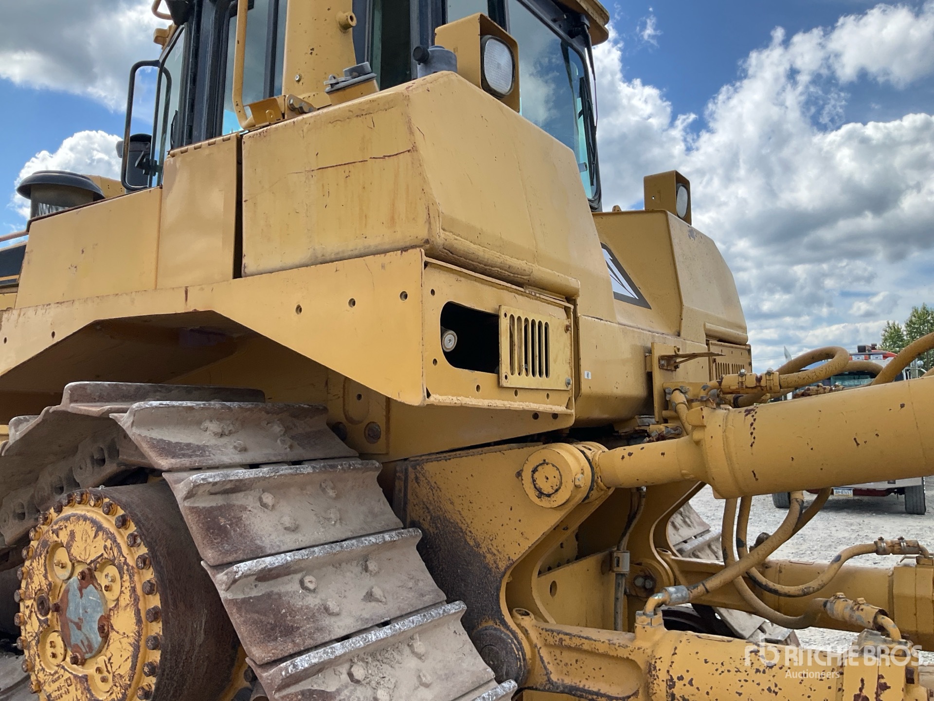 2000 Caterpillar D8R