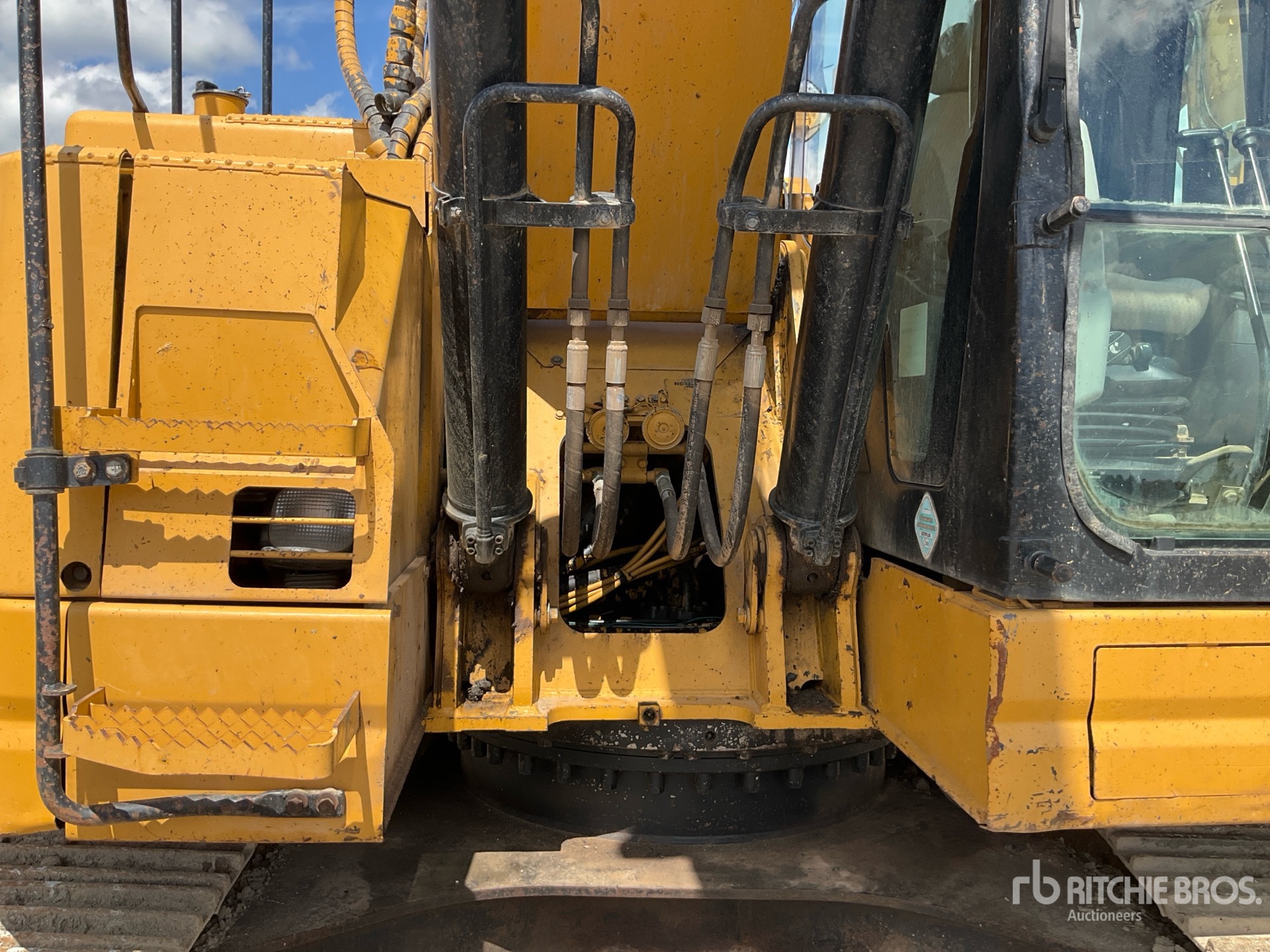 2008 Caterpillar 321D LCR
