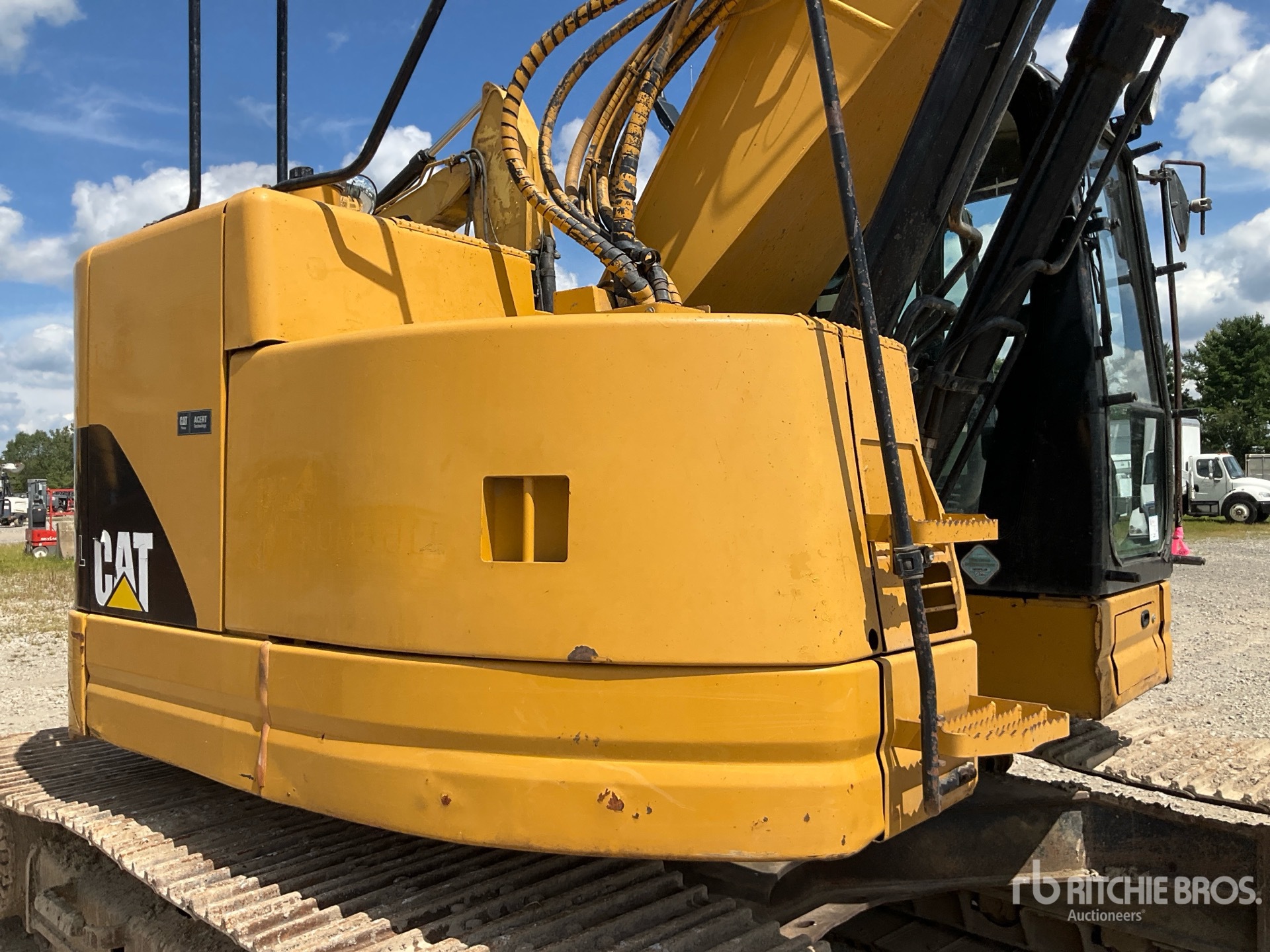 2008 Caterpillar 321D LCR