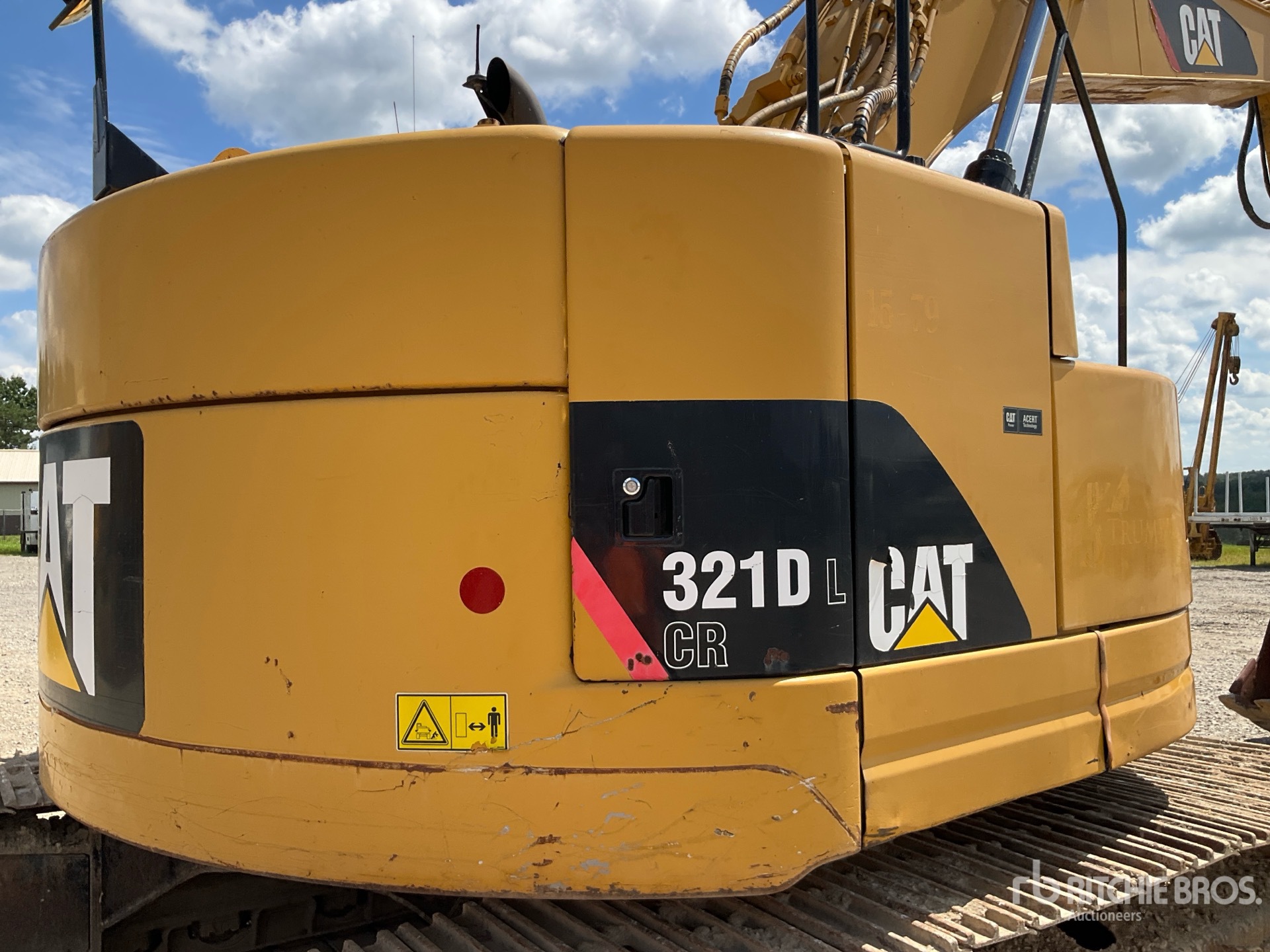 2008 Caterpillar 321D LCR