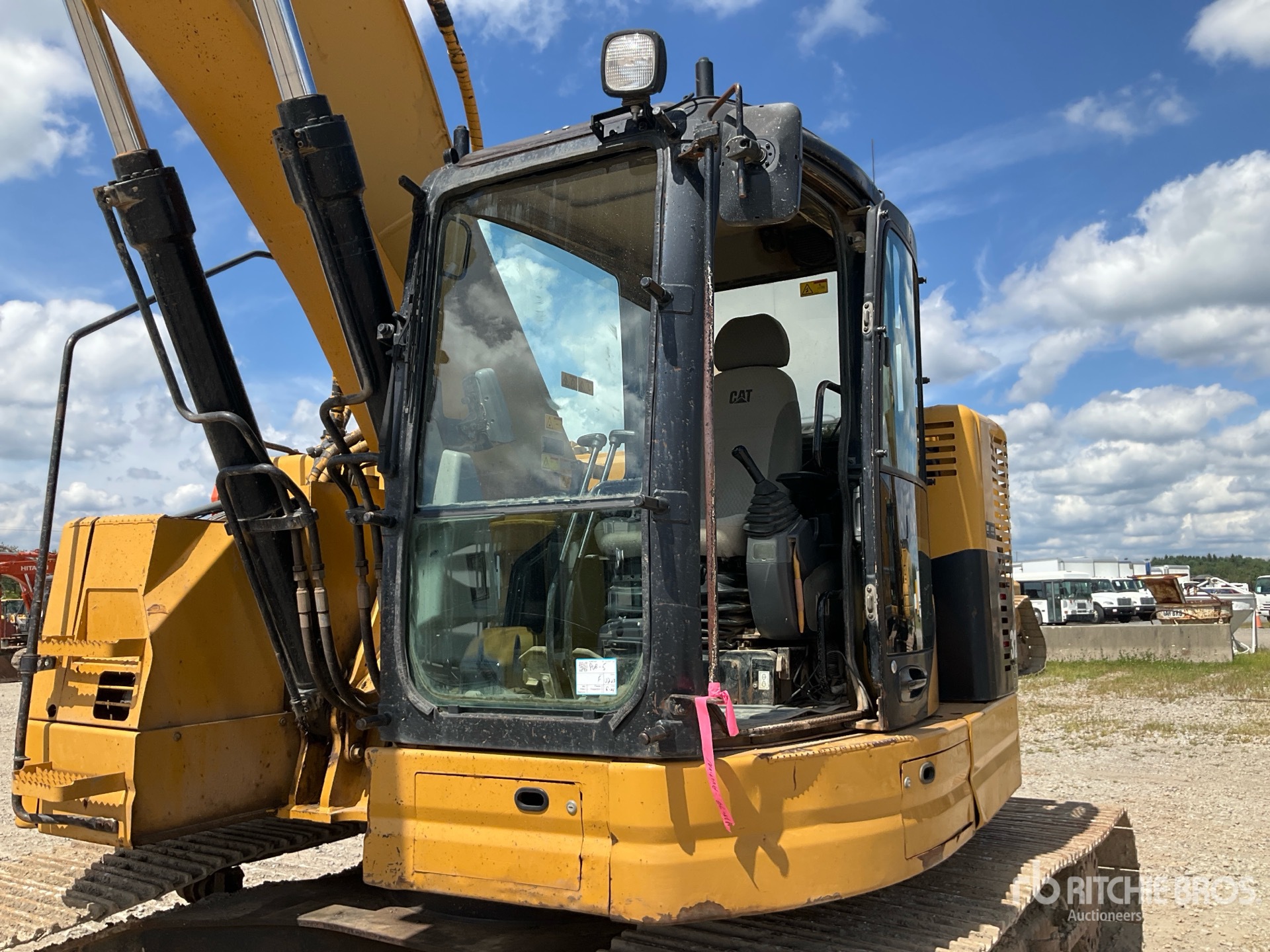 2008 Caterpillar 321D LCR