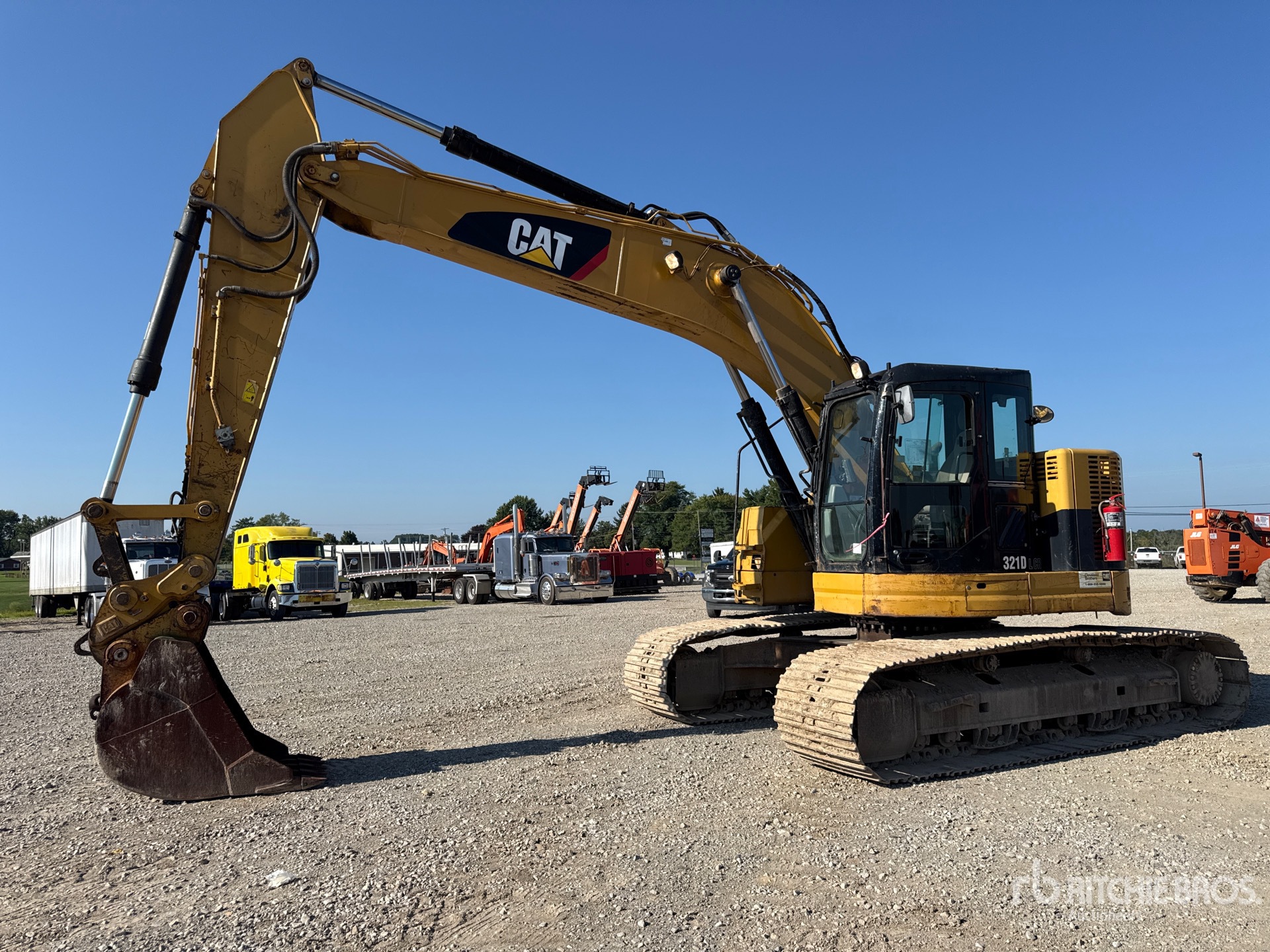 Photo of 2011 Caterpillar 321D LCR