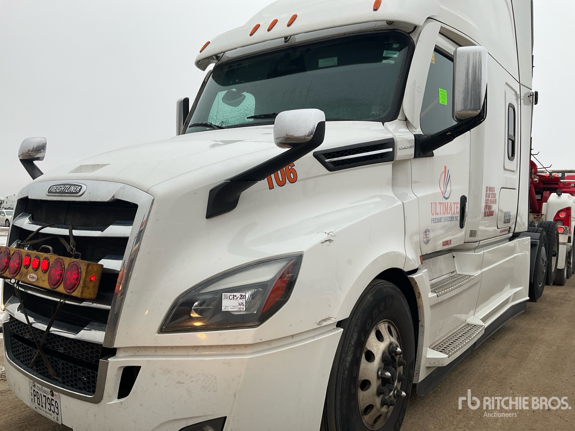 2022 Freightliner CASCADIA 126